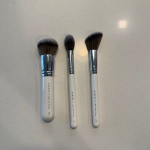 Jaclyn cosmetics brushes